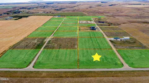 661 Harmony Lp, Hazen, ND 58545