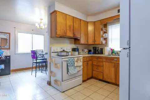 301 6th Ave NW, Mandan, ND 58554 photo 5