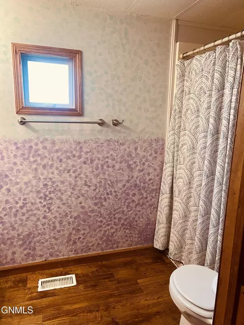 219 Prairie Ln SW, Mandan, ND 58554 photo 24