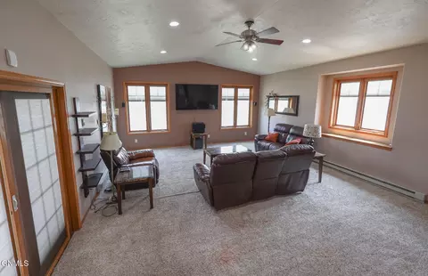 4848 Highway 85 Lot #123, Williston, ND 58801 photo 6