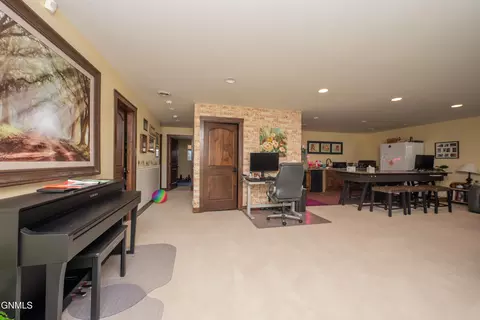 Other - 929 Pheasant Run Ave, Dickinson, ND 58601 photo 12 of 28