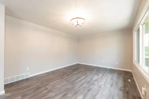 Living - 748 8th Ave E, Dickinson, ND 58601 photo 2 of 2