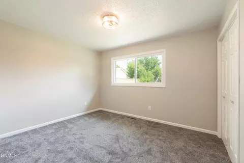 Bedroom - 748 8th Ave E, Dickinson, ND 58601 photo 1 of 5