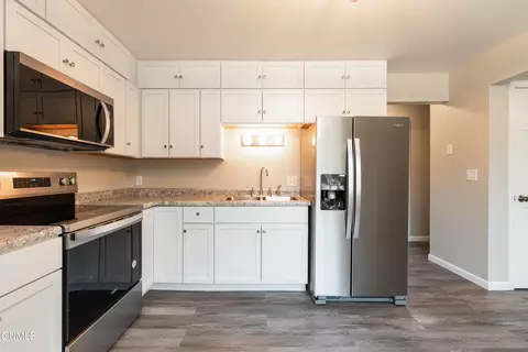 Kitchen - 748 8th Ave E, Dickinson, ND 58601 photo 2 of 2