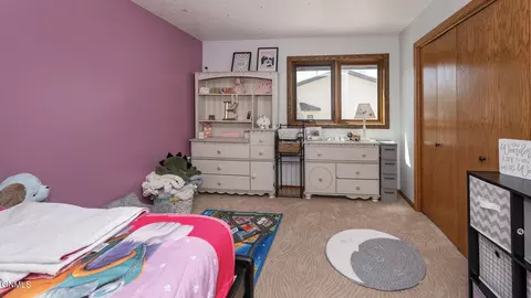 1501 4th Ave NE, Mandan, ND 58554 photo 9