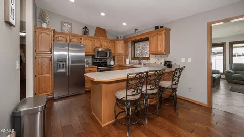 1501 4th Ave NE, Mandan, ND 58554 photo 21
