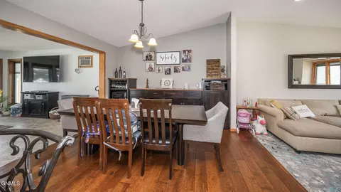 1501 4th Ave NE, Mandan, ND 58554 photo 20