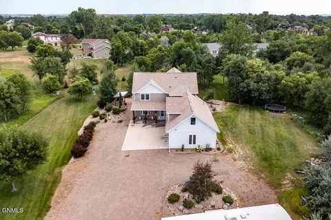 View/Area - 4403 Daniel St, Bismarck, ND 58504 photo 9 of 13