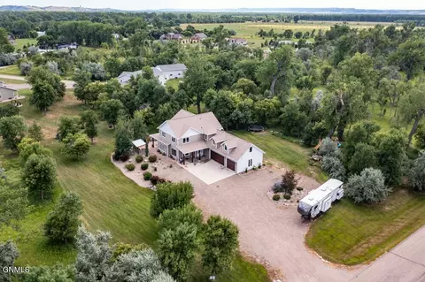 View/Area - 4403 Daniel St, Bismarck, ND 58504 photo 8 of 13