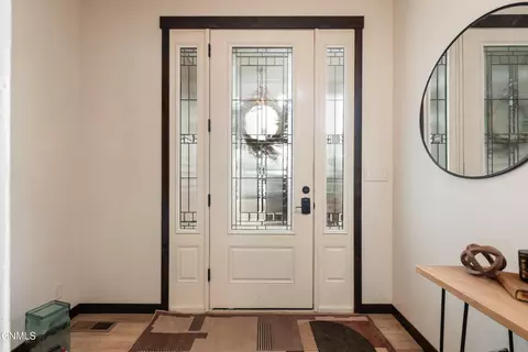 Entry Way - 4403 Daniel St, Bismarck, ND 58504 photo 4 of 6