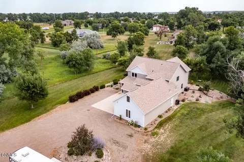 View/Area - 4403 Daniel St, Bismarck, ND 58504 photo 10 of 13