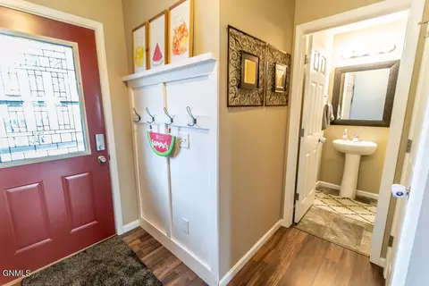 Entry Way - 6947 Majestic Loop, Lincoln, ND 58504 photo 3 of 4