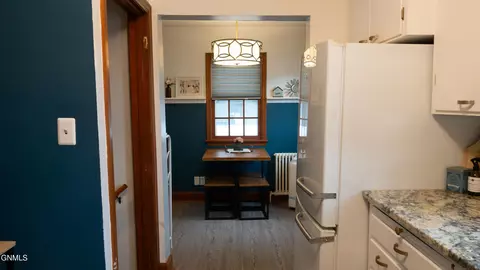 Entry Way - 317 D Ave, Bismarck, ND 58501 photo 1 of 6