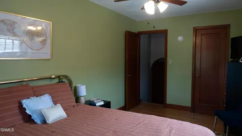 Bedroom - 317 D Ave, Bismarck, ND 58501 photo 2 of 4