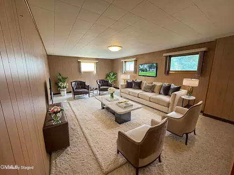 122 Kavaney Dr, Bismarck, ND 58501 photo 24