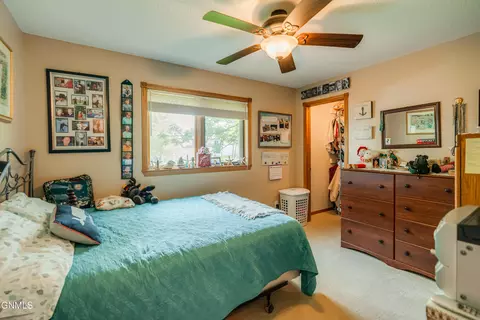 Bedroom - 219 E Calgary Ave, Bismarck, ND 58503 photo 1 of 10