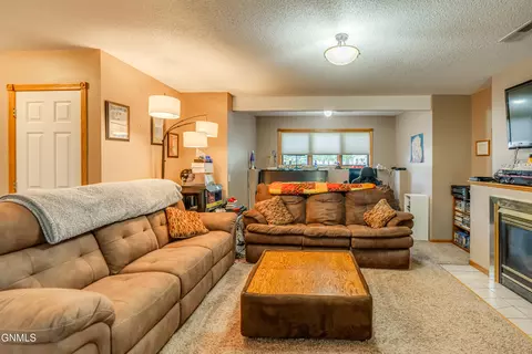 Living - 219 E Calgary Ave, Bismarck, ND 58503 photo 5 of 5