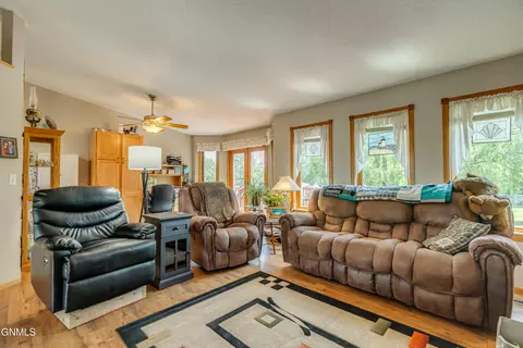 Living - 219 E Calgary Ave, Bismarck, ND 58503 photo 2 of 5