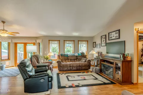 Living - 219 E Calgary Ave, Bismarck, ND 58503 photo 1 of 5