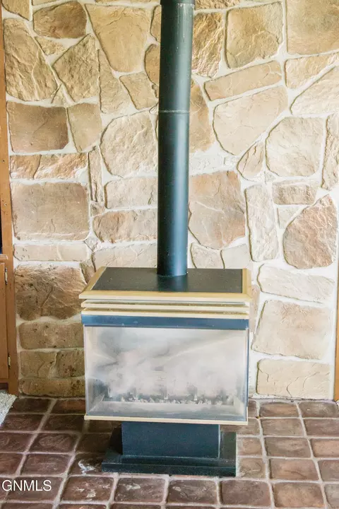 Other - 1210 Park Pl, Williston, ND 58801 photo 6 of 11