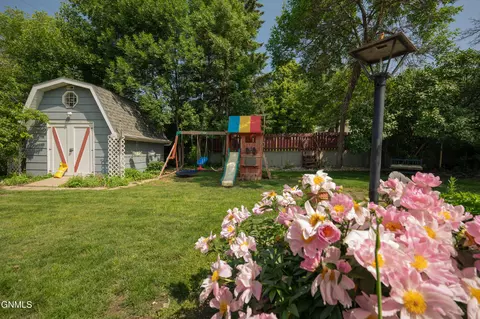 1314 E Divide Ave, Bismarck, ND 58501 photo 44