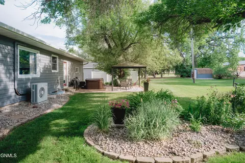 309 311 Main St, Buchanan, ND 58420 photo 7
