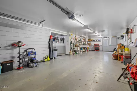 1321 University Ave, Williston, ND 58801 photo 26