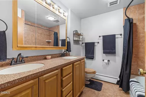 1321 University Ave, Williston, ND 58801 photo 38