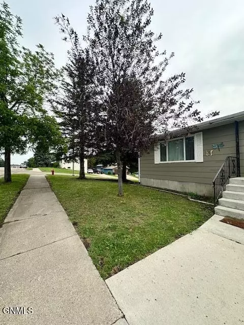 Other - 1725 N 17th St, Bismarck, ND 58501 photo 3 of 7