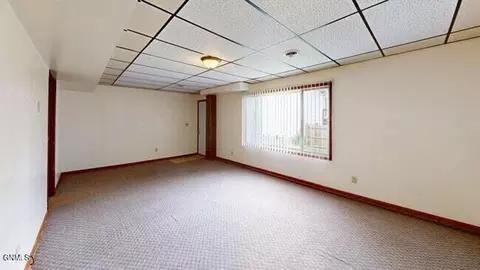 Living - 1725 N 17th St, Bismarck, ND 58501 photo 2 of 5