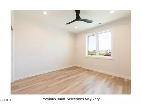 2931 Baltimore Dr, Bismarck, ND 58504 photo 20