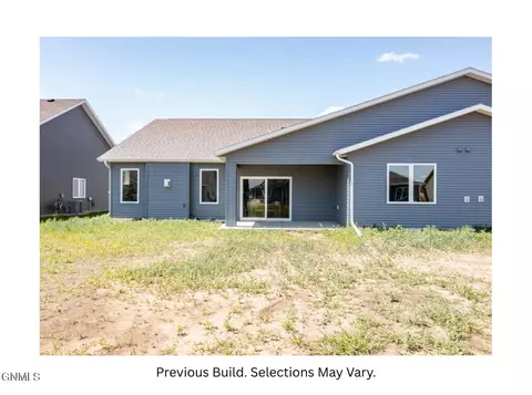2931 Baltimore Dr, Bismarck, ND 58504 photo 26