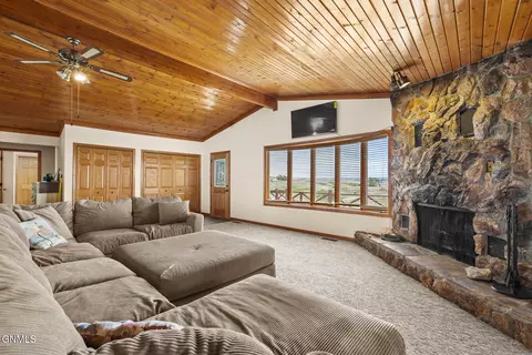 11266 Keys Cove Loop, Ray, ND 58849 photo 15