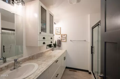 Bath - 5706 Olive Tree Dr, Bismarck, ND 58503 photo 1 of 12