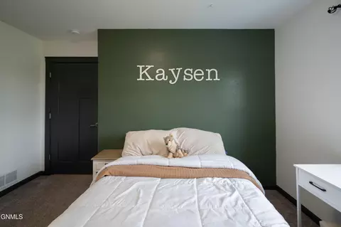 Bedroom - 5706 Olive Tree Dr, Bismarck, ND 58503 photo 5 of 9