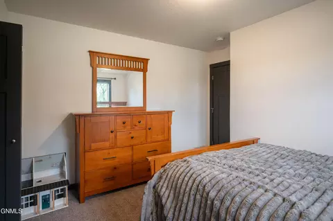 Bedroom - 5706 Olive Tree Dr, Bismarck, ND 58503 photo 9 of 9