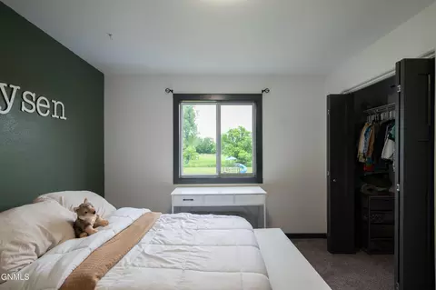Bedroom - 5706 Olive Tree Dr, Bismarck, ND 58503 photo 6 of 9