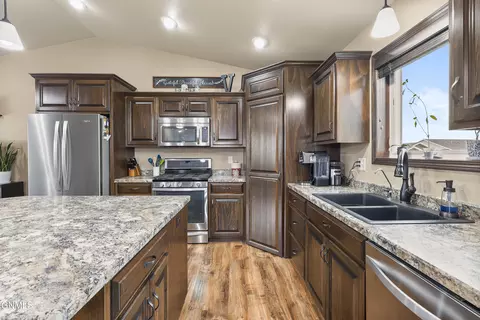 900 Bremner Ave, Bismarck, ND 58503 photo 13