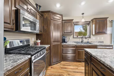 900 Bremner Ave, Bismarck, ND 58503 photo 12