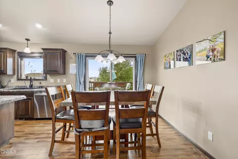 900 Bremner Ave, Bismarck, ND 58503 photo 15
