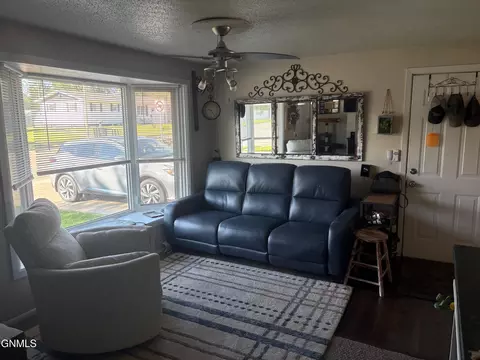 340 E Capitol Ave, Bismarck, ND 58501 photo 5