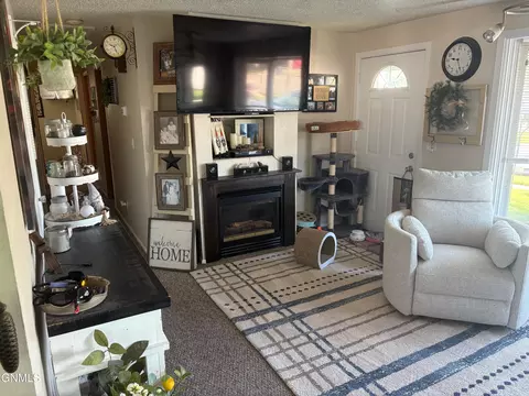 340 E Capitol Ave, Bismarck, ND 58501 photo 3
