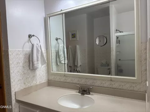 1401 University Ave, Williston, ND 58801 photo 25