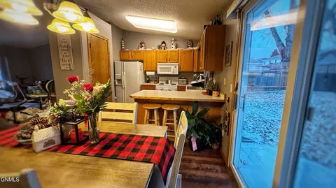 1309 16th St SE, Mandan, ND 58554 photo 5