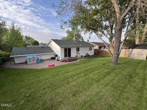 1309 16th St SE, Mandan, ND 58554 photo 20