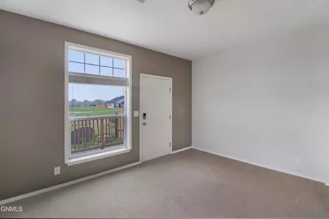 Living - 804 40th St E, Williston, ND 58801 photo 3 of 3
