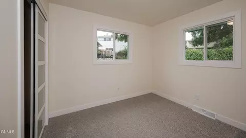 Bedroom - 1024 Crescent Ln, Bismarck, ND 58501 photo 5 of 9