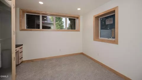 Bedroom - 1024 Crescent Ln, Bismarck, ND 58501 photo 9 of 9