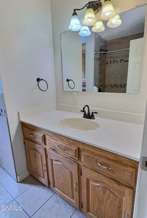 2115 Marian Dr, Bismarck, ND 58501 photo 16