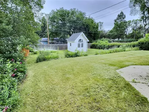 2115 Marian Dr, Bismarck, ND 58501 photo 30